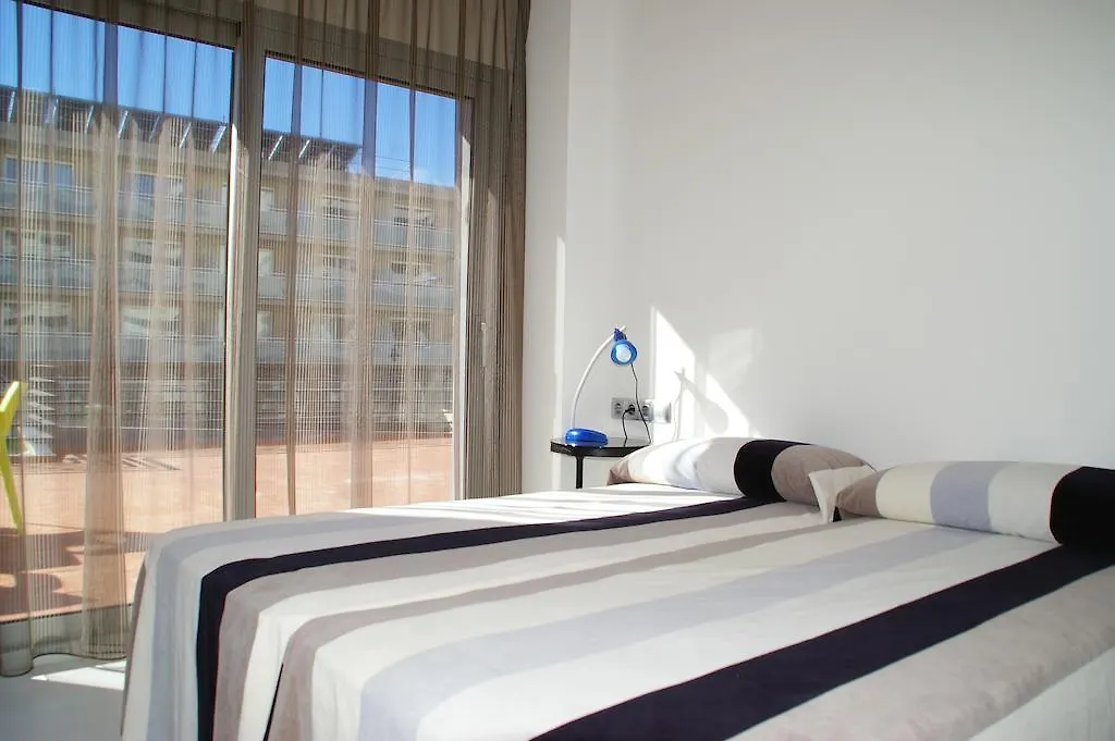 Apartamentos En Rocamaura Л'Эстартит 0*,
