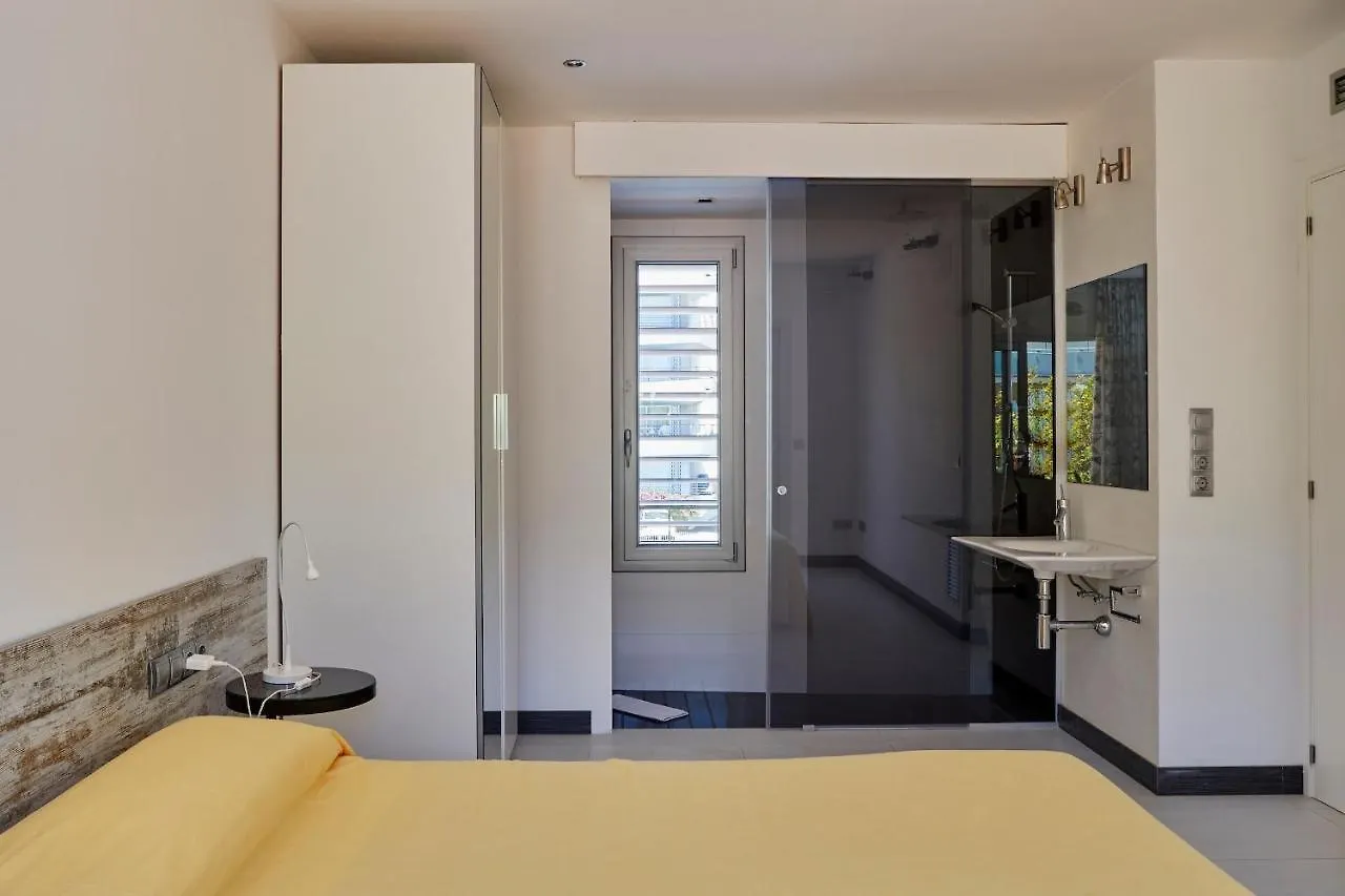 Апартаменты Apartamentos En Rocamaura Л'Эстартит